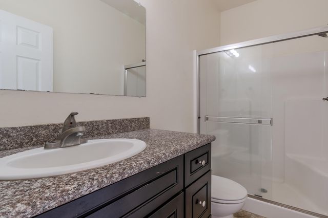 855 Tannin Drive, Medford, OR 97501