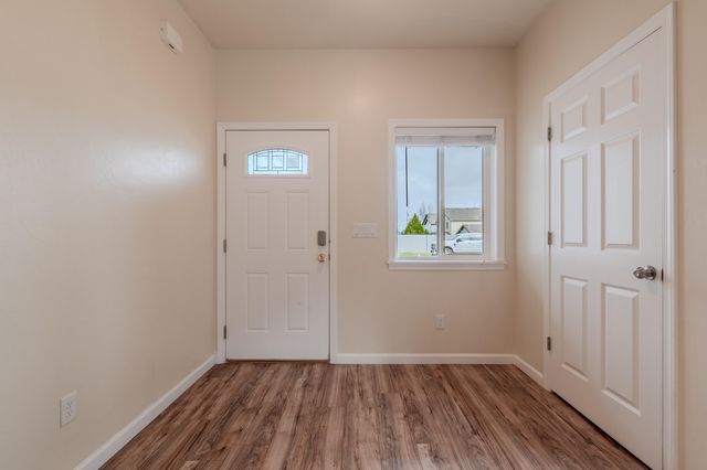 855 Tannin Drive, Medford, OR 97501