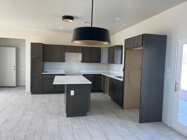1501 Circulo Sombrero, Rio Rico, AZ 85648