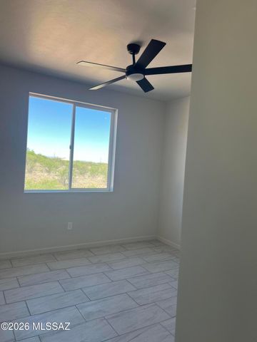 1501 Circulo Sombrero, Rio Rico, AZ 85648