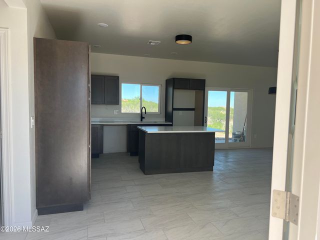 1501 Circulo Sombrero, Rio Rico, AZ 85648
