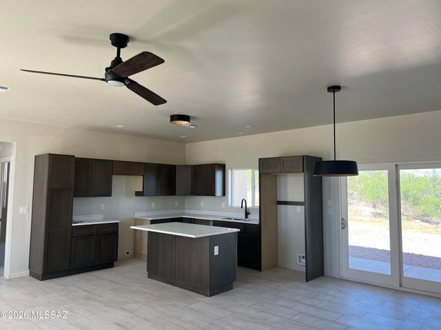 1501 Circulo Sombrero, Rio Rico, AZ 85648