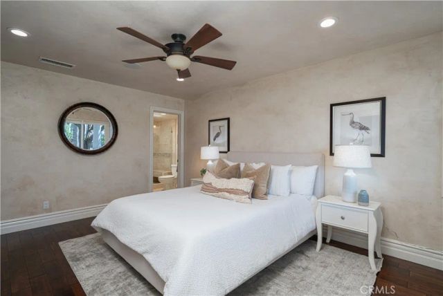 920 11th, Huntington Beach, CA 92648