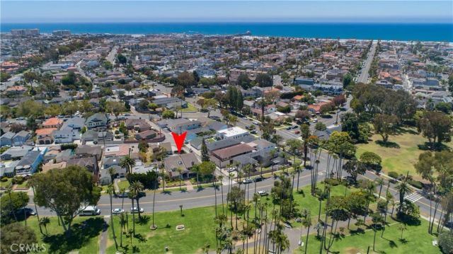 920 11th, Huntington Beach, CA 92648