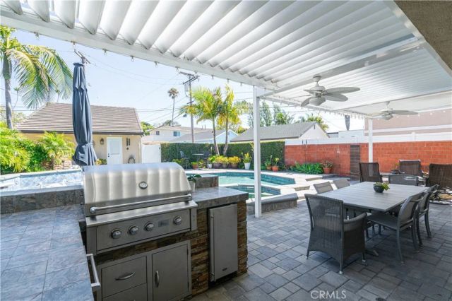 920 11th, Huntington Beach, CA 92648