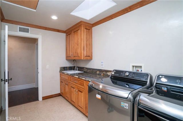 920 11th, Huntington Beach, CA 92648