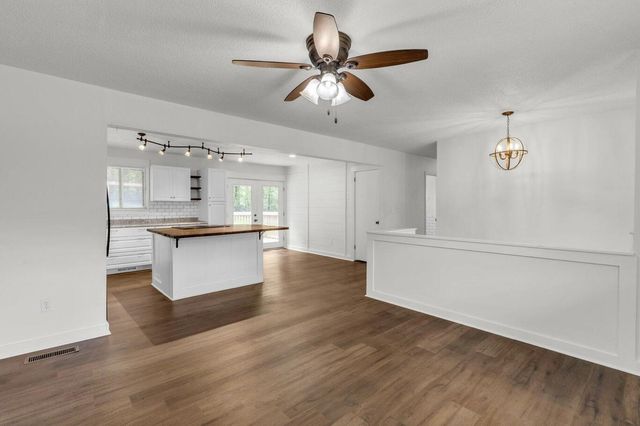 178 Melody Lane, Ringgold, GA 30736