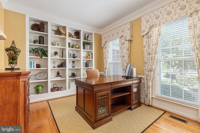 5950 TUMBLE CREEK CT, Haymarket, VA 20169