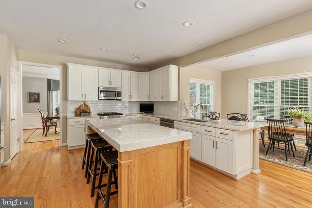 5950 TUMBLE CREEK CT, Haymarket, VA 20169