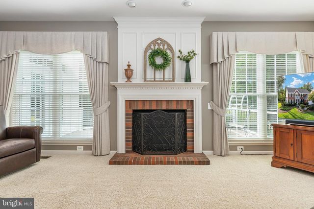 5950 TUMBLE CREEK CT, Haymarket, VA 20169