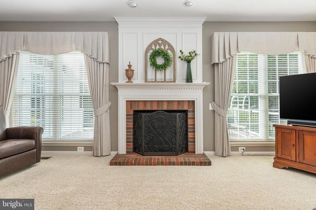 5950 TUMBLE CREEK CT, Haymarket, VA 20169
