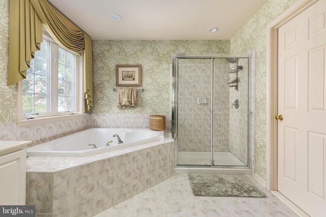 5950 TUMBLE CREEK CT, Haymarket, VA 20169