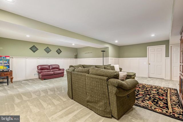 5950 TUMBLE CREEK CT, Haymarket, VA 20169