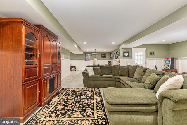 5950 TUMBLE CREEK CT, Haymarket, VA 20169
