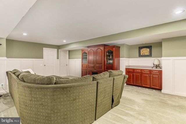 5950 TUMBLE CREEK CT, Haymarket, VA 20169