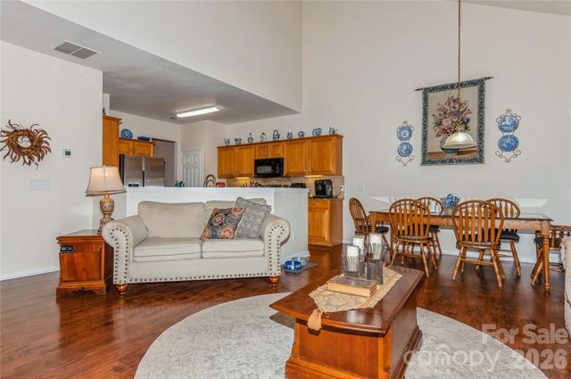 18302 Victoria Bay Drive, Cornelius, NC 28031