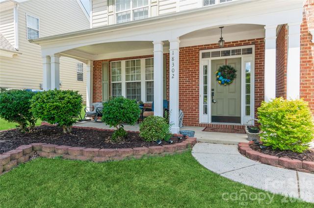 18302 Victoria Bay Drive, Cornelius, NC 28031
