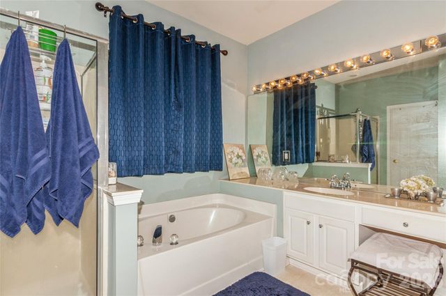 18302 Victoria Bay Drive, Cornelius, NC 28031