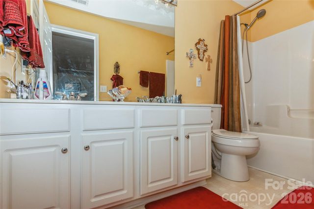 18302 Victoria Bay Drive, Cornelius, NC 28031