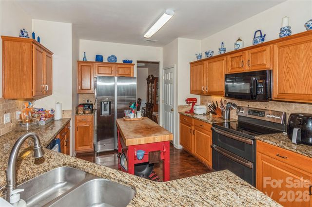 18302 Victoria Bay Drive, Cornelius, NC 28031