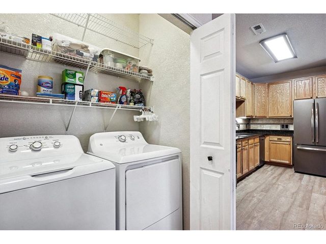 22960 E Roxbury Dr F, Aurora, CO 80016