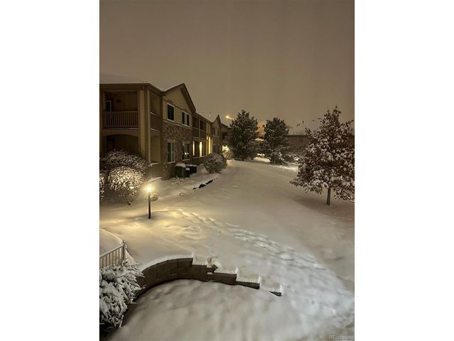 22960 E Roxbury Dr F, Aurora, CO 80016