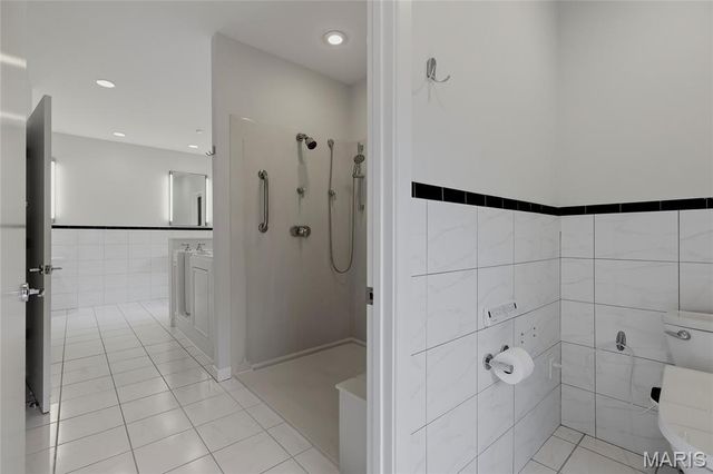 8333 Kingsbury Boulevard, Clayton, MO 63105