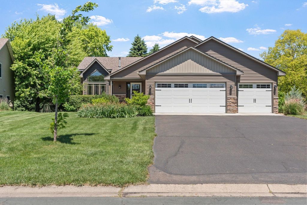 1173 Ruffed Grouse Court, Lino Lakes, MN 55014 — photo 2
