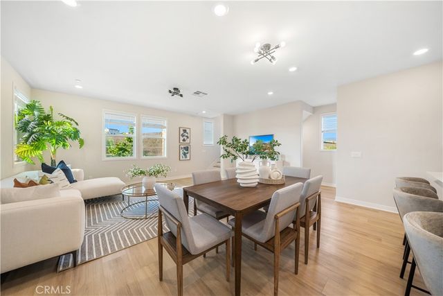 41 Stable Dr, Rancho Mission Viejo, CA 92694