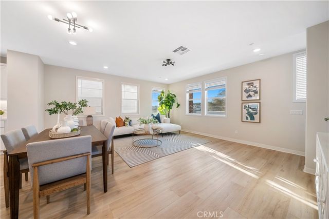 41 Stable Dr, Rancho Mission Viejo, CA 92694