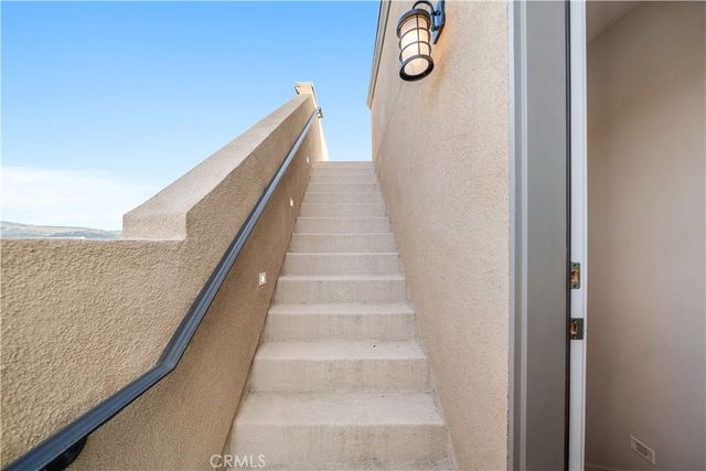 41 Stable Dr, Rancho Mission Viejo, CA 92694