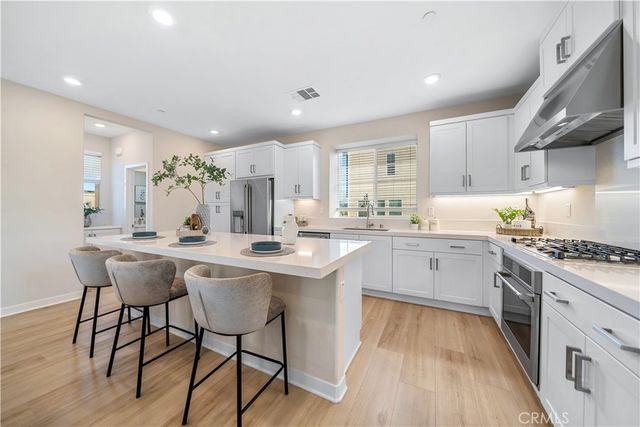41 Stable Dr, Rancho Mission Viejo, CA 92694