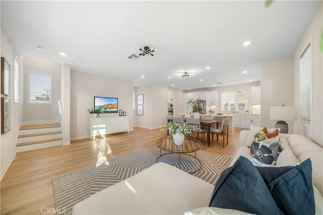 41 Stable Dr, Rancho Mission Viejo, CA 92694