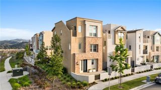 41 Stable Dr, Rancho Mission Viejo, CA 92694