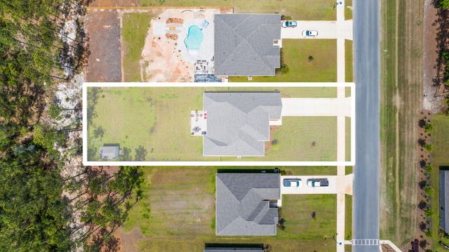 365 Kaleidoscope Cove, Freeport, FL 32439