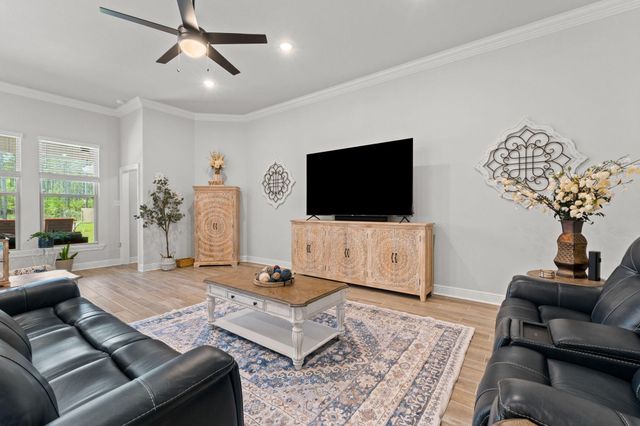 365 Kaleidoscope Cove, Freeport, FL 32439