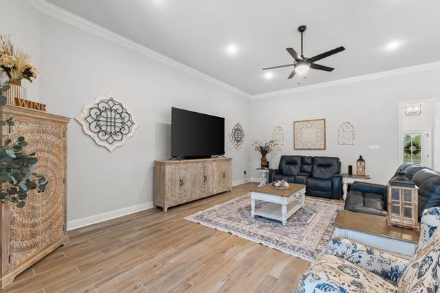 365 Kaleidoscope Cove, Freeport, FL 32439