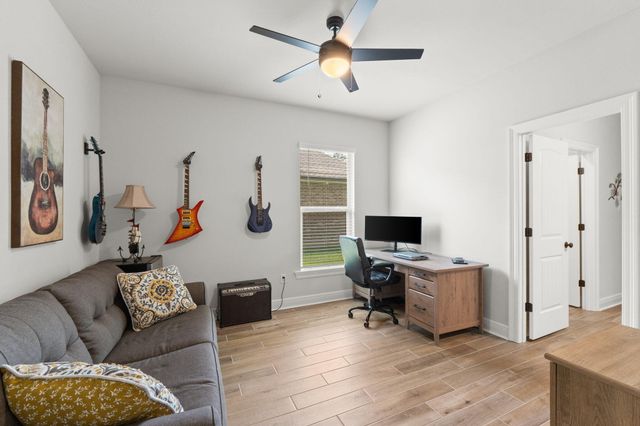 365 Kaleidoscope Cove, Freeport, FL 32439