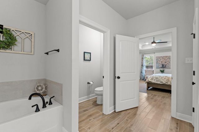 365 Kaleidoscope Cove, Freeport, FL 32439