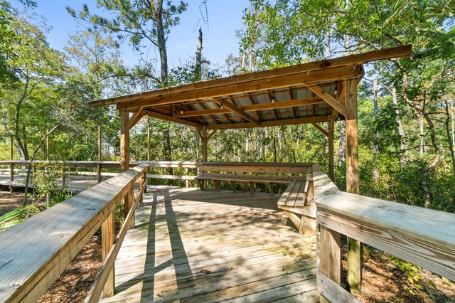 365 Kaleidoscope Cove, Freeport, FL 32439