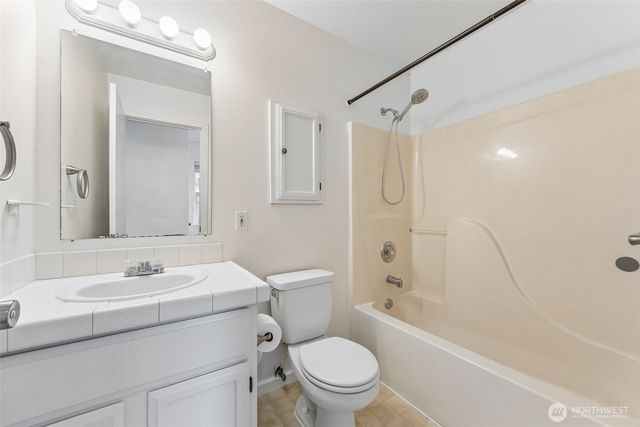 317 SE 3rd Street, South Prairie, WA 98385