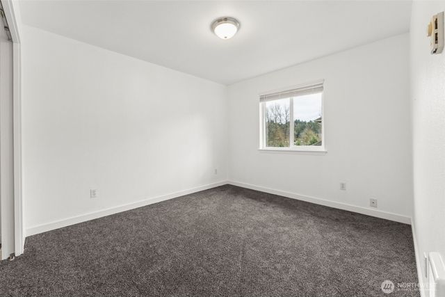 317 SE 3rd Street, South Prairie, WA 98385