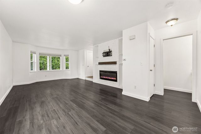 317 SE 3rd Street, South Prairie, WA 98385