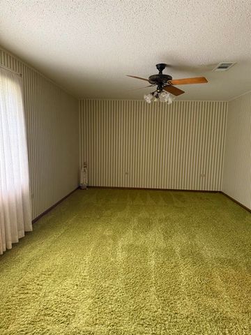 2908 Creole Dr, Houma, LA 70364