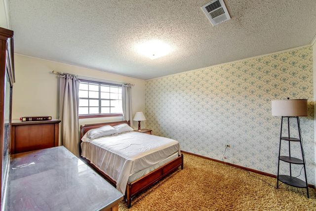 2908 Creole Dr, Houma, LA 70364