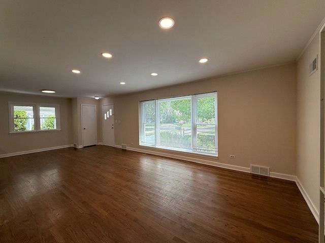 318 S Hale Street, Palatine, IL 60067