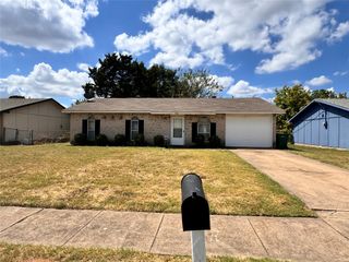 116 Cambridge Drive, Cedar Hill, TX 75104
