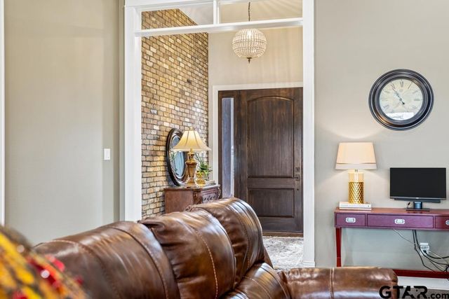 21596 Riva Rdg, Tyler, TX 75704