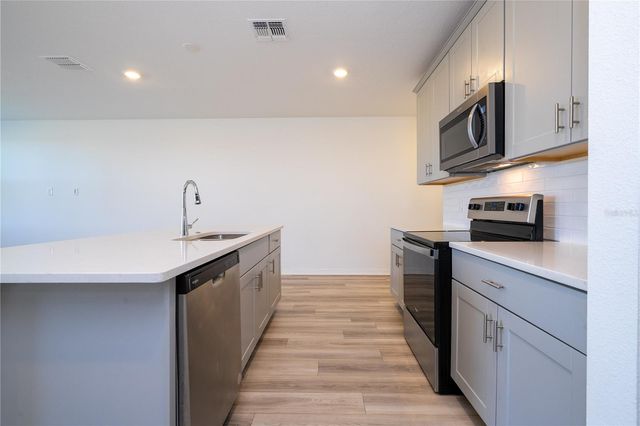 4549 BURROWING OWL LOOP, St Cloud, FL 34772