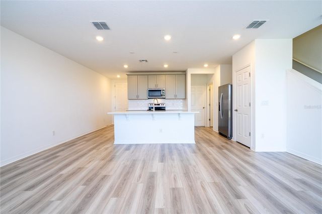 4549 BURROWING OWL LOOP, St Cloud, FL 34772